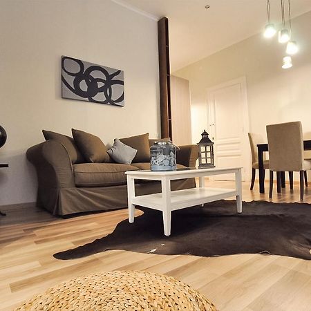 The Royals Experience Bed & Breakfast Napoli Bagian luar foto