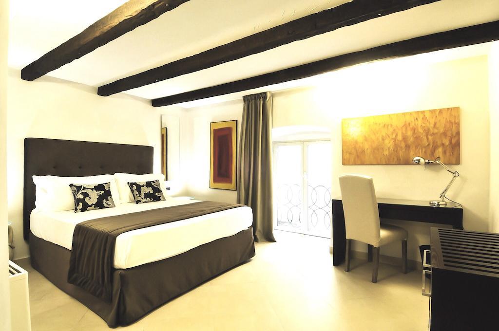 The Royals Experience Bed & Breakfast Napoli Ruang foto
