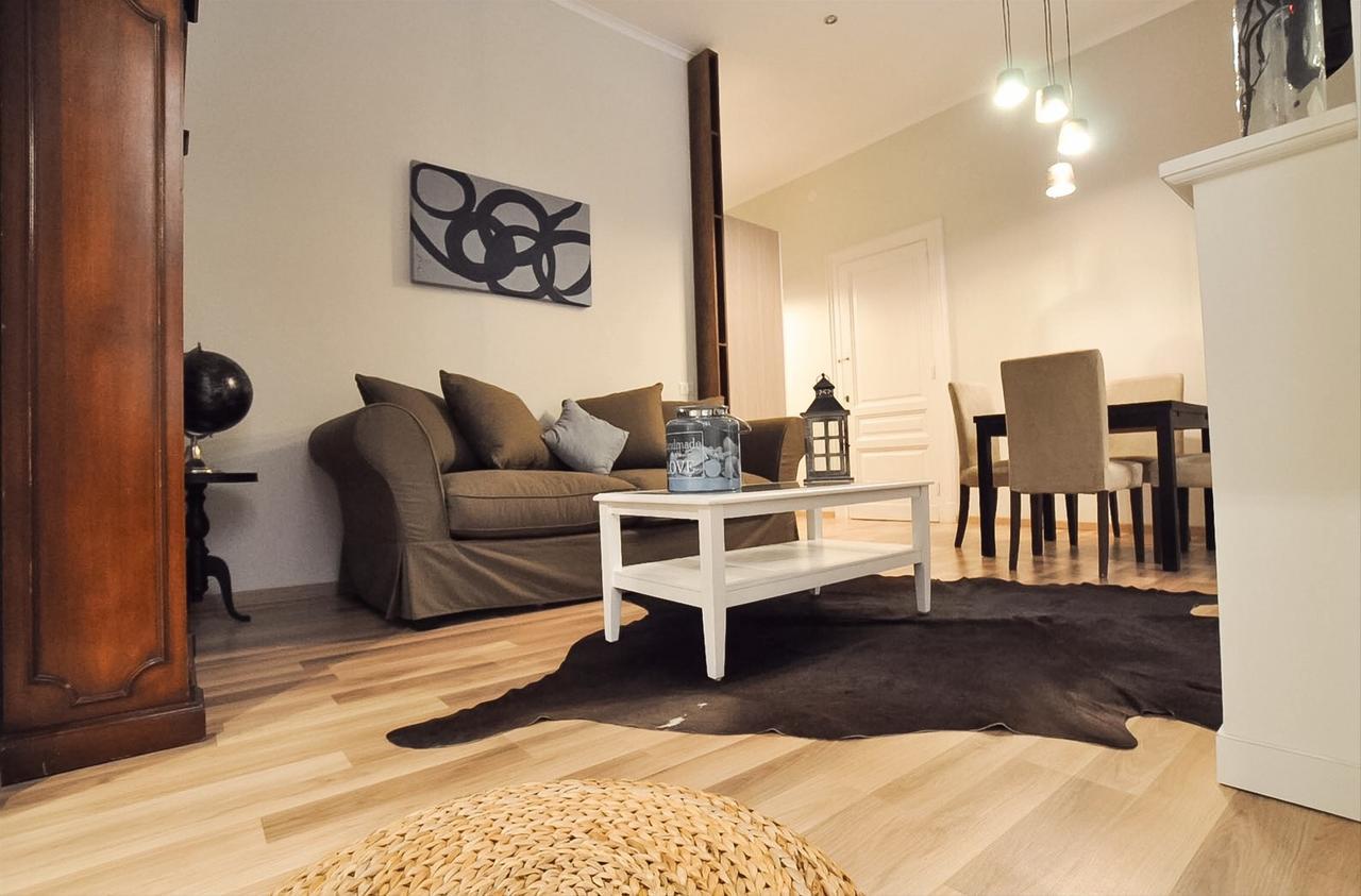 The Royals Experience Bed & Breakfast Napoli Bagian luar foto